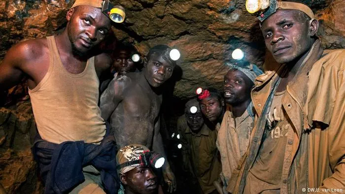 Africanos querem maior controle dos recursos minerais dos seus países