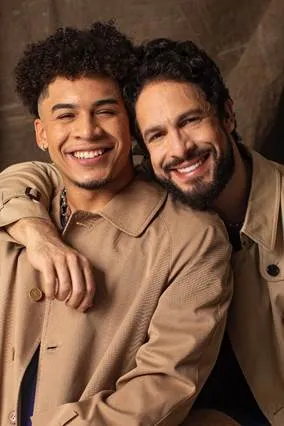 Escrito a quatro mãos “Olhares que Filtram” é um convite à prática da empatia e à desconstrução de preconceitos numa sociedade marcada pelo racismo estrutural