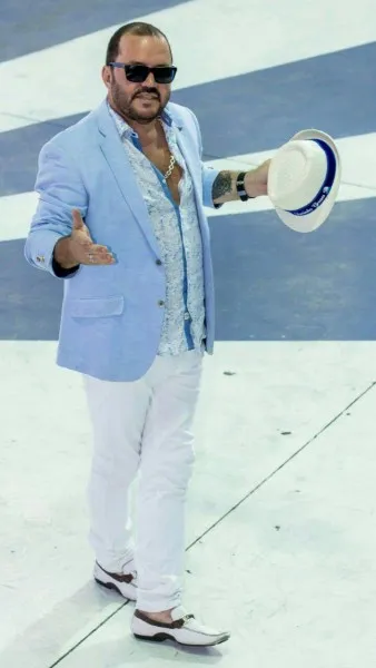 Cantor de Samba Toninho Geraes