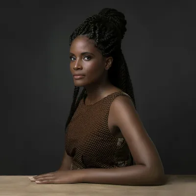 NOITE BRASILEIRA EM NY COM A ESCRITORA DJAMILA RIBEIRO