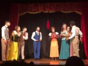 o mambembe cena