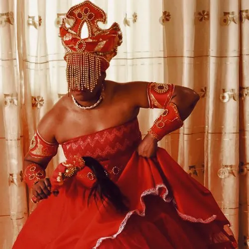 OGO IYA MI – MULHERES NEGRAS AS VERDADEIRAS HERÓINAS DA NAÇÃO, INVISÍVEIS À MÌDIA E HISTÓRIA DO PAÍS (DEPOIMENTO)