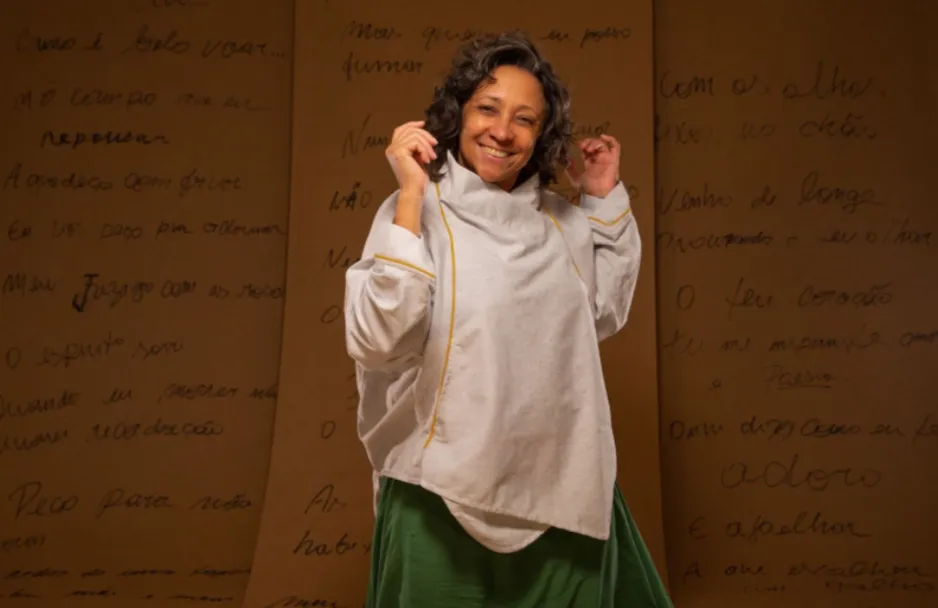 Socorro Lira apresenta “Dá-me as Rosas”