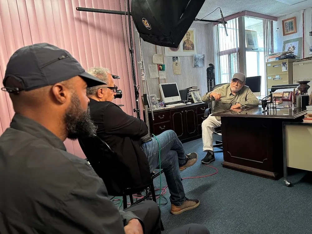 TV Brasil apresenta entrevista com diretores Haile Gerima e Shirikiana Aina na série Encontros com o Cinema Africano
