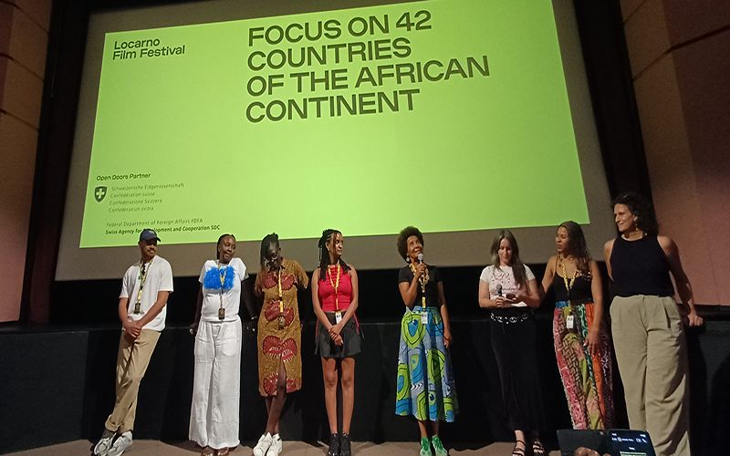 Primeira exibição da série de filmes do Open Doors, - Portal Afro
